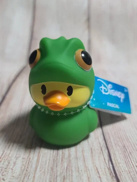 Disney Pixar DUCKaLooz Tangle - Pascal 2.75