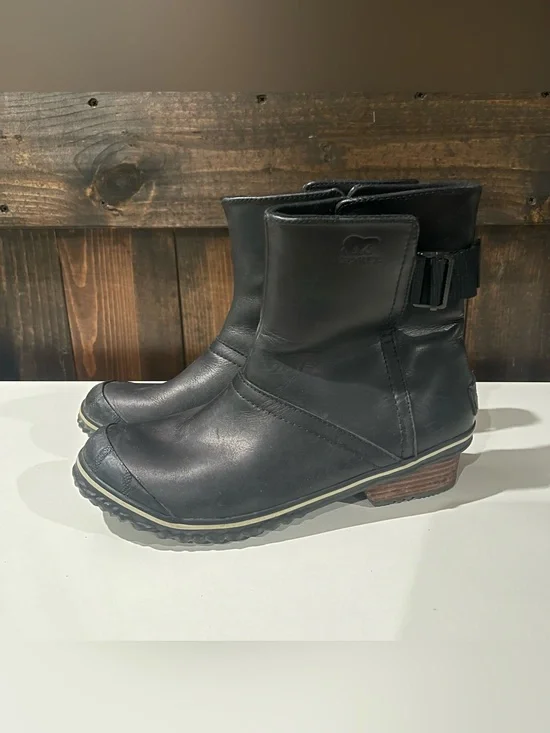 Sorel Womens 8.5 Black Slimboot‎ Leather Pull On Rain Boots Waterproof Granola