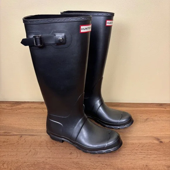 HUNTER Original Tall Nebula Waterproof Rain Boot Silver Women‎ Size 7 Rubber