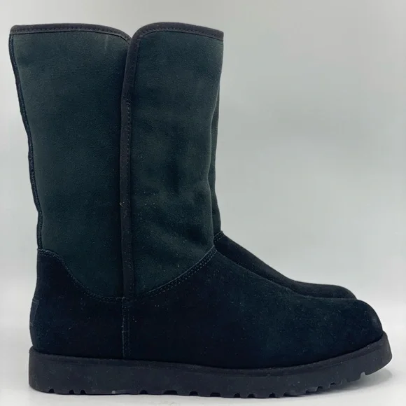 Ugg Classic Black Suede Boots size‎ 8