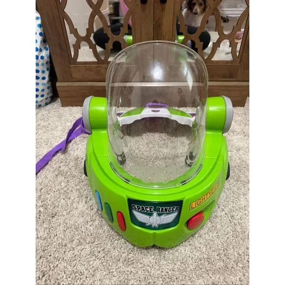 Mattel Disney Pixar Toy Story 4 Buzz Lightyear Space Ranger Armor with Jet Pack