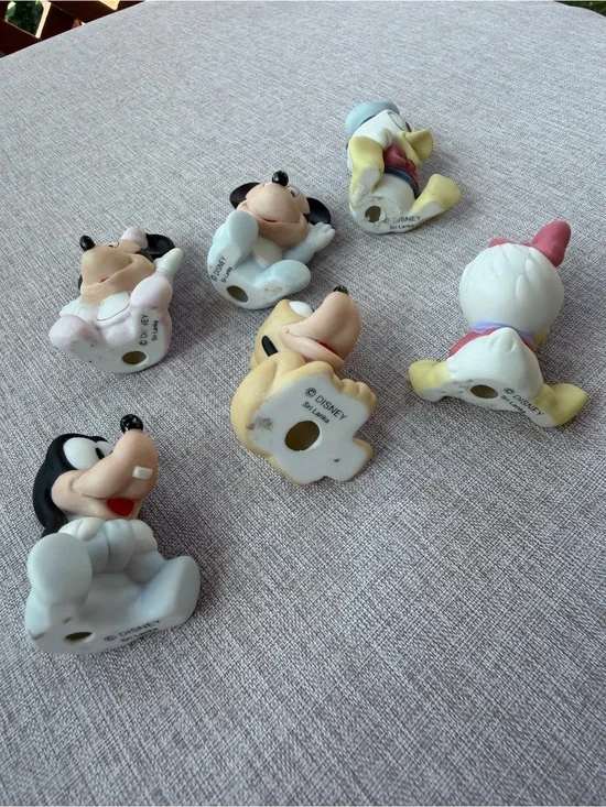 Disney Mickey Nursery Decor Vintage Set Baby Minnie Donald Daisy Pluto Goofy