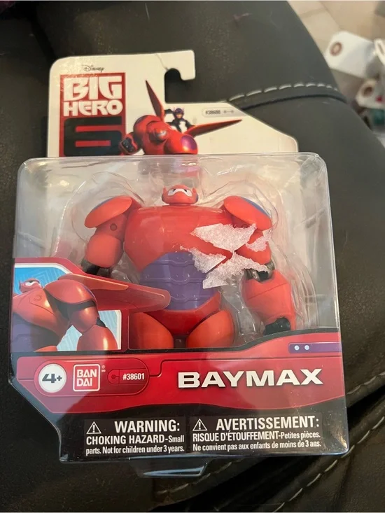 The Disney Big Hero 6 Baymax Red with Wings 4