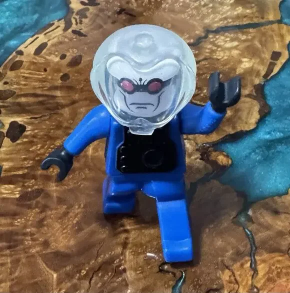 McDonalds Toy LEGO Mr. Freeze Mini-Figure 2008 Figure Batman 3” Tall