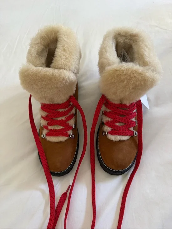 J. Crew Nordic Shearling Boots Tan with Red Laces