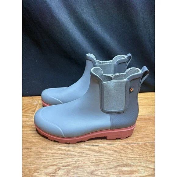 BOGS Holly Chelsea Rain Boots Women's 9 EU 40 Gray Pink  Waterproof Rubber