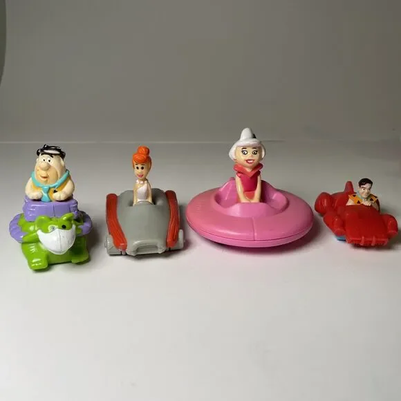 Vintage PVC Lot Of Toys Wilma Flintstone , Fred Flintstone, The Jetsons 80s Toys