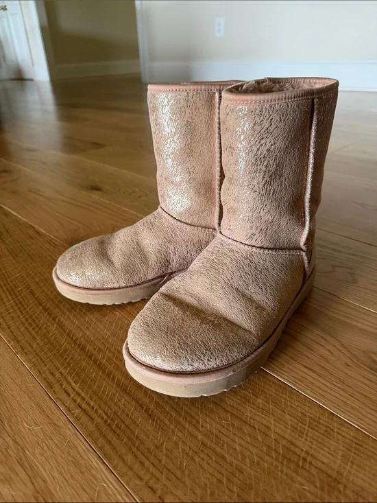 UGG Blush Shearling Lined Boot Interior