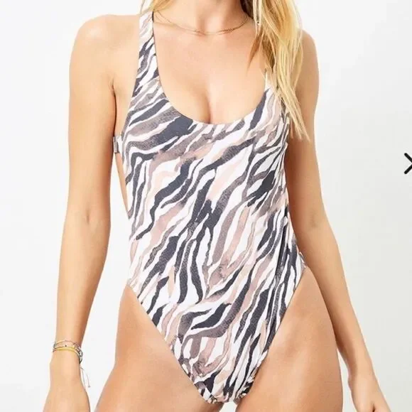 Frankie’s Bikinis Venom One Piece Swim Suit Women’s Small