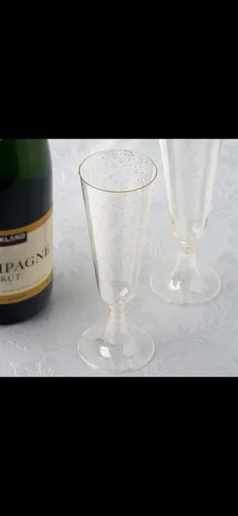Prestee 100 Pack Clear Plastic Champagne Flutes - 4.5 oz Durable Disposable Cham