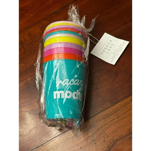 Set of 6 Parker Lane Reusable Vacay‎ Mode Colorful Cups w/ Lids & Straws