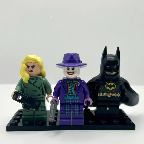 LEGO 1989 Tim Burton Batmobile Minifigures ONLY Batman/Joker/Vicki Vale 76139