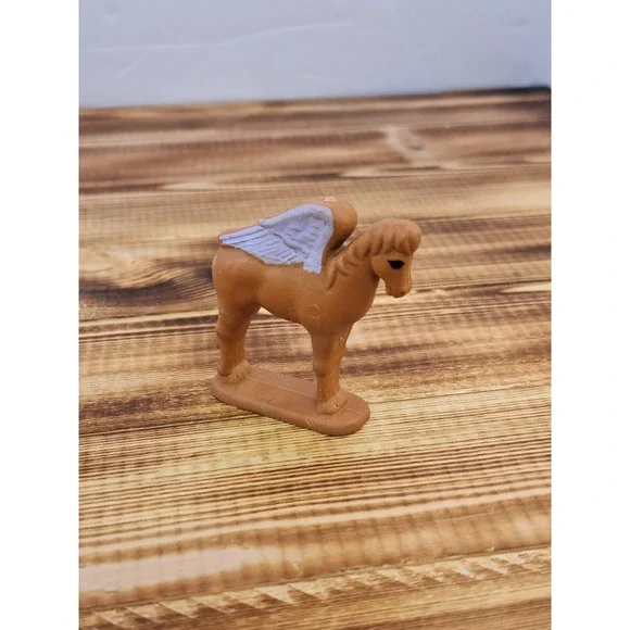 Vintag Pegasus Horse CMI Hard Rubber Fantasy Toy Figurine 2