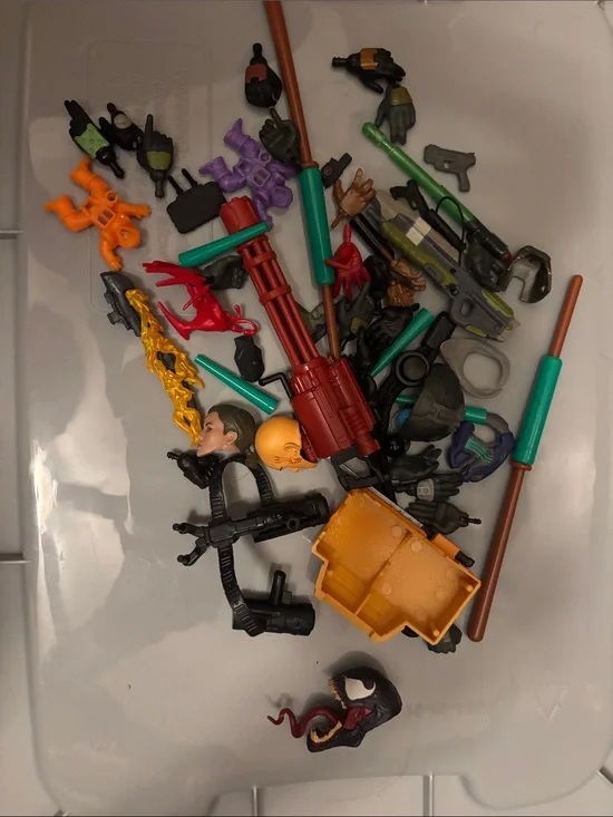 GI JOE ACTION FIGURE PIECES