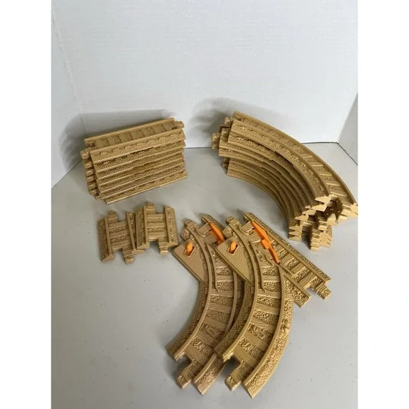 Geotrax ASSORTED‎ Tan Brown Lot Of 18  Replacement Track Piece Geo Trax