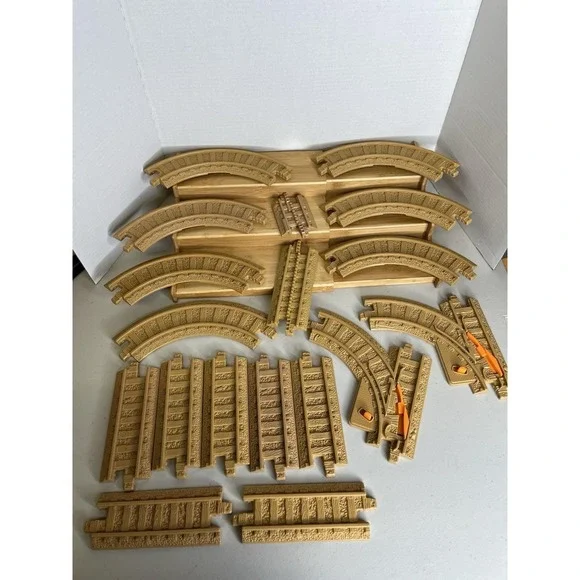 Geotrax ASSORTED Tan Brown Lot Of 18  Replacement‎ Track Piece Geo Trax