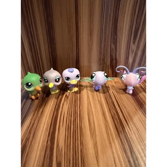 Littlest Pet Shop LPS Lot of 5 Birds Bug Butterfly Duck Chick Authentic Hasbro