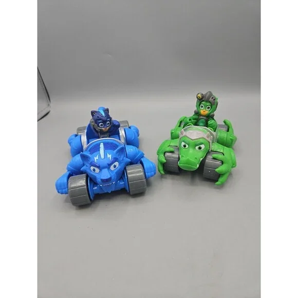 PJ Masks Animal Riders  Power Hero Lot Of 2 Vehicles 2 Figures  Gekko Catboy