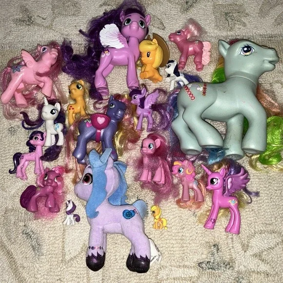 Lot Of 18 My Little Pony Large Big Vintage and Modern‎ 2002 To Present