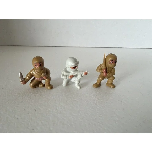 Vintage 80s Vending Machine Ninja Figures Lot of‎ 3