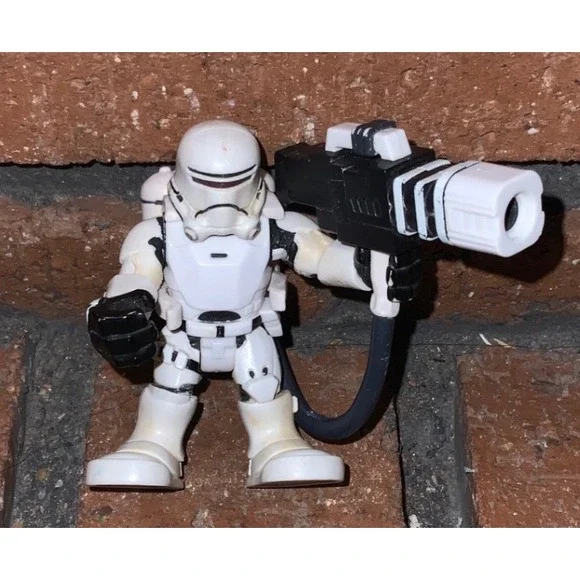 Star Wars First Order Flametrooper Mini Figure with Flamethrower and Backpack