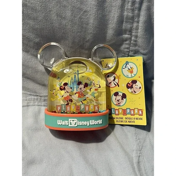 NEW Disney Mickey Mouse & Friends Play in‎ the Park Snow Globe w/ Mickey Ears