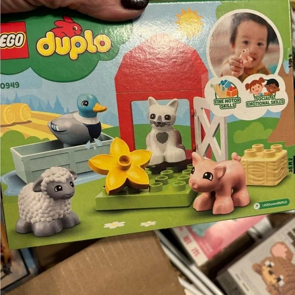 Lego Duplo Farm Friends Set - Red, Green, Gray