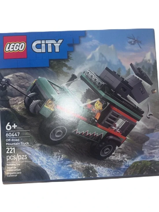LEGO City Off-Road 4x4 Mountain Truck Building Toy 60447-221 Pieces New