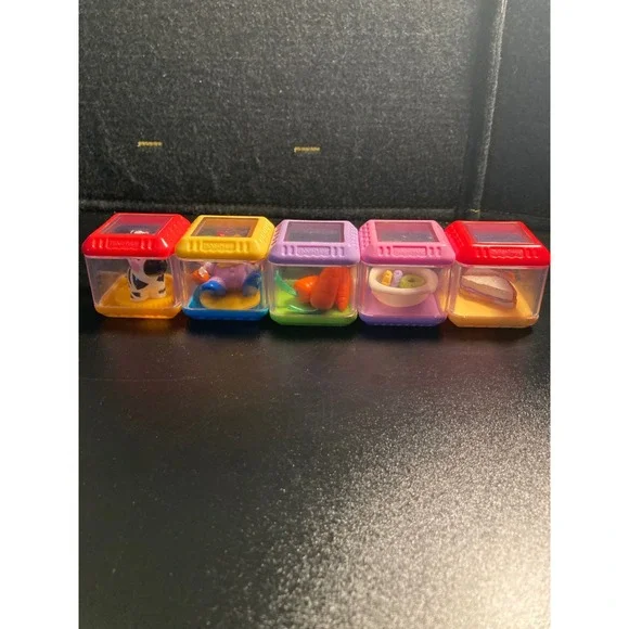 Fisher-Price Peek-a-Blocks Sensory Stacking Blocks Zebra‎ Clown Food Set of 5