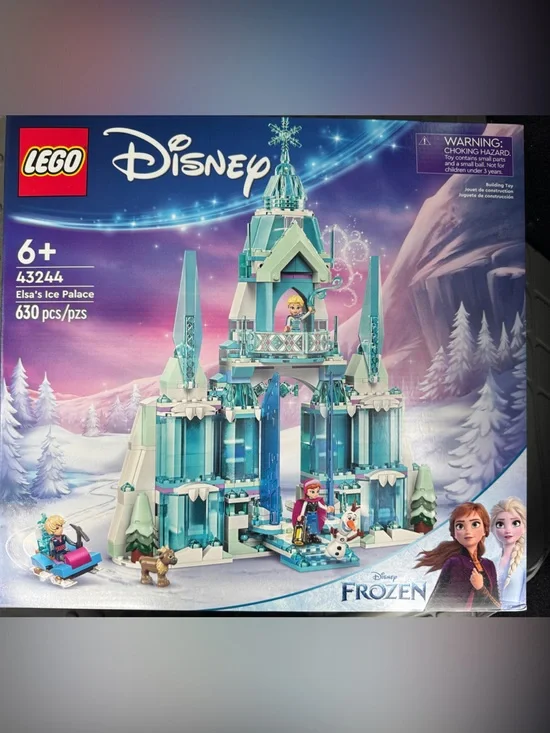 LEGO Disney Frozen Elsa’s Ice Palace 630 pieces