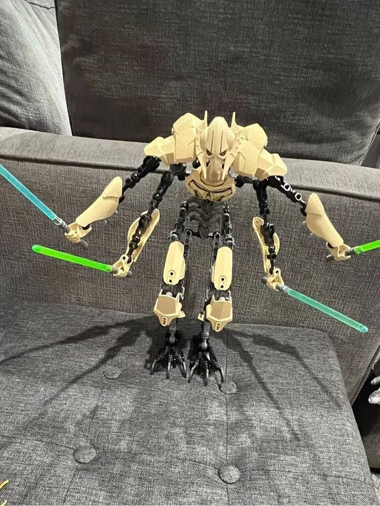 Lego Star Wars General Grievous Figure