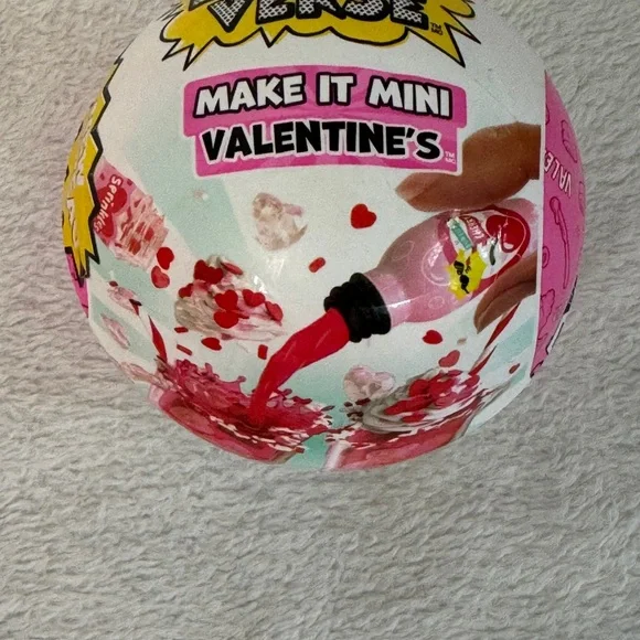 MGA Miniverse‎ Make It Mini Valentine's Sealed Blind Ball New