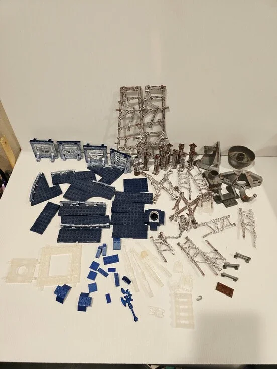 Mega Bloks Fire & Ice Dragon Vorgan Ice Fang Ship Parts