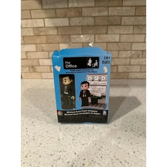 NBC The Office Michael Scott Paper Company 52 Pieces Buildable Set bk‎