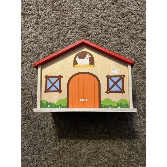 Viga Wooden Toy Barn and‎ Animals, Fence Farm Play Set Excellent Condition!