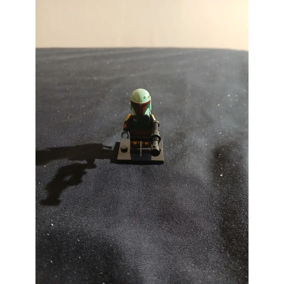 Lego Star Wars Boba Fett Minifigure with‎ Jetpack and Blaster Rifle sw0002