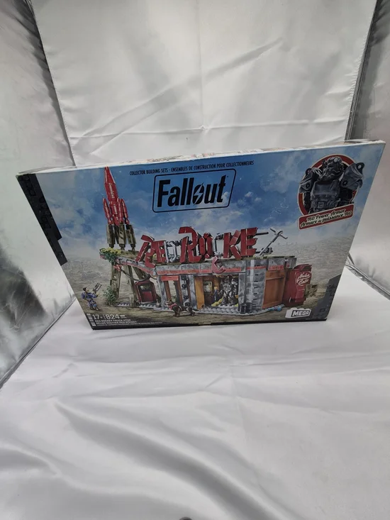 Fallout Nuka-World Buildable Set - Red, Blue, Tan Box