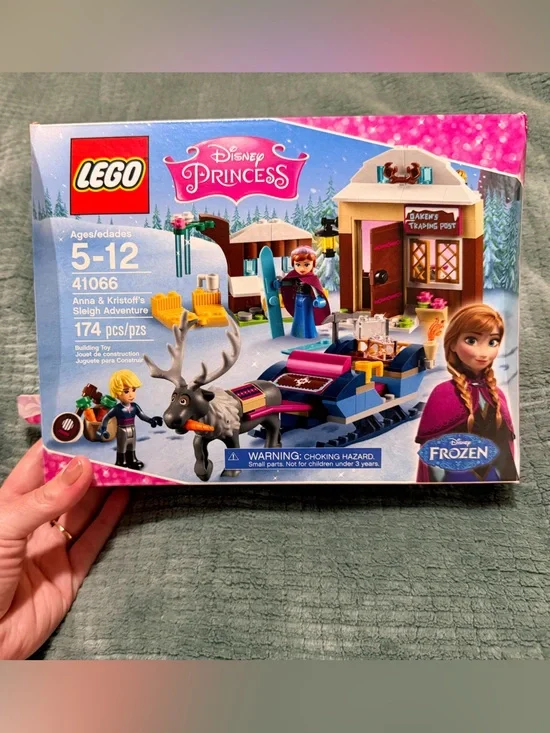 LEGO Disney Princess Anna & Kristoff's Sleigh Adventure Building Set - Pink/Blue