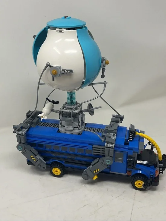 LEGO Blue and White Fortnite Battle Bus with Yellow Accents