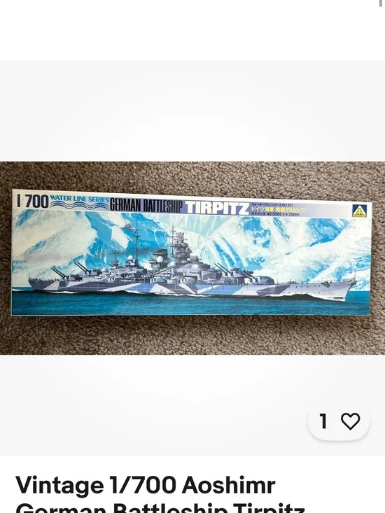 1/700 German Battleship Tirpitz Model Kit - Blue Camouflage
