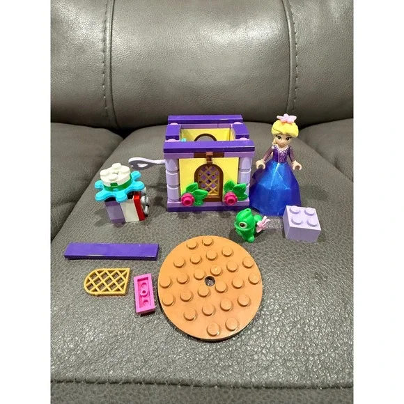 LEGO Disney‎ Princess Rapunzel Pascal Tangled Mini-doll Set Tower Cake 43214