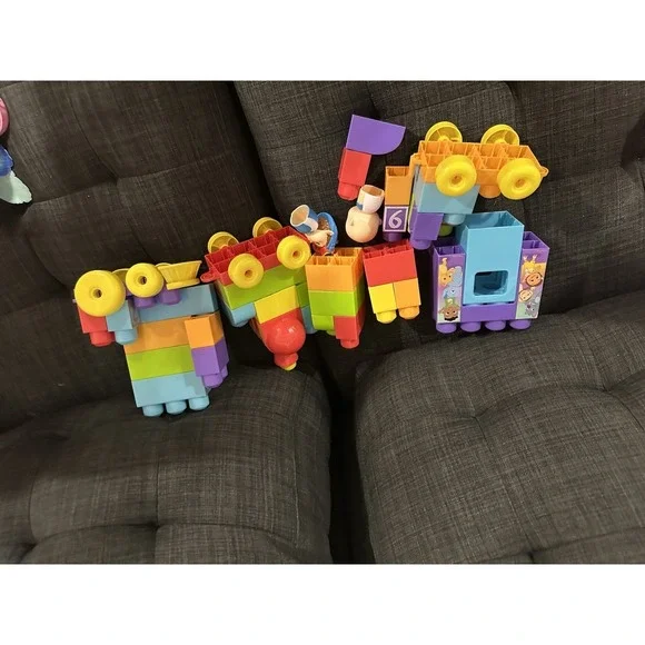 Cocomelon Mega Blocks Train