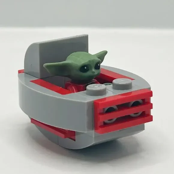 Lego Star Wars - Grogu Red Sweater Christmas Advent Calendar 75307 sw1173 EUC