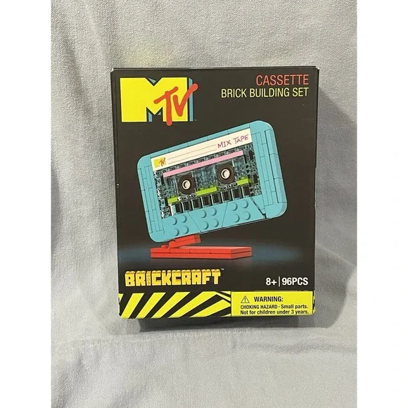 NEW‎ Brickcraft MTV Retro Boom Box Brick Building Set Music TV 96 Pieces