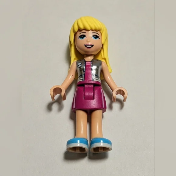 Lego Friends Mini Figure Stephanie