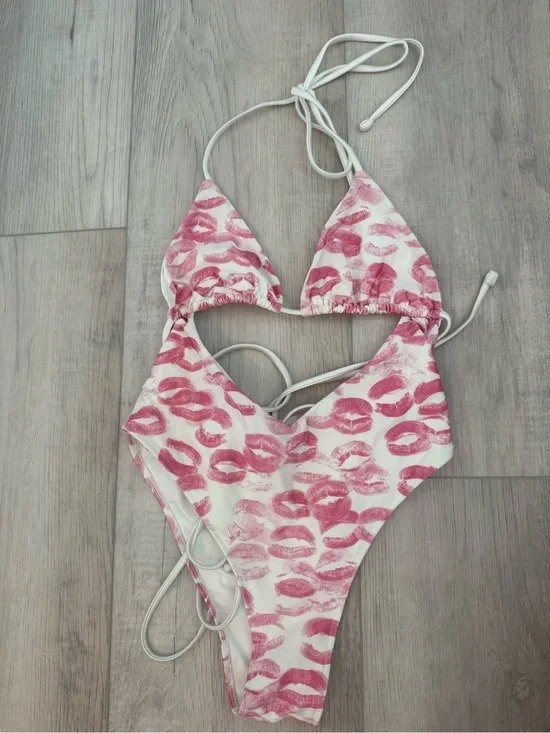 Frankie's Bikinis White One-Piece with Pink Lip Print