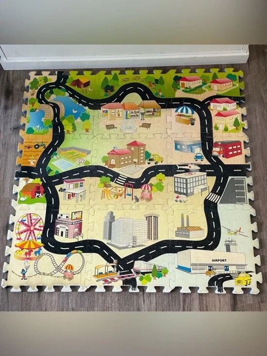 City RoadMap Play Interlocking Foam Puzzle Mat 9 tiles 36”x36” Comes in Bag