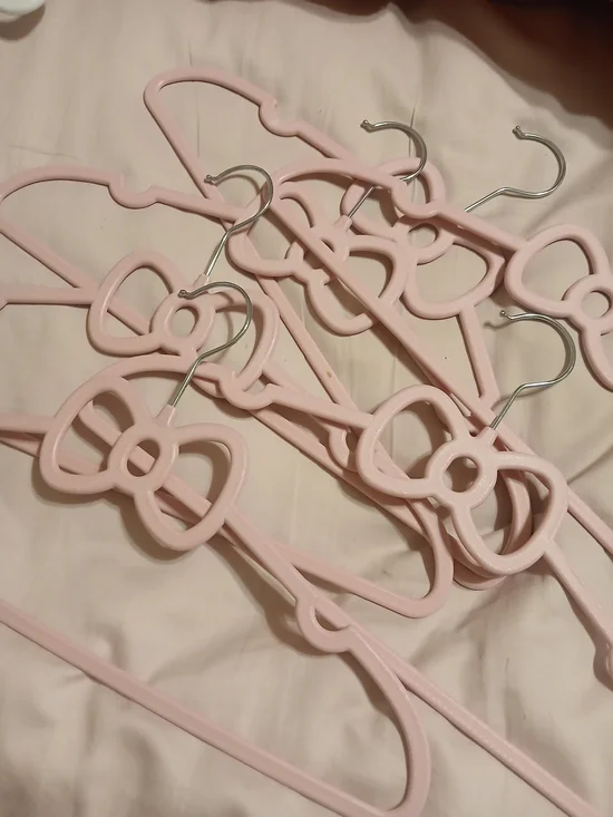 15 Light Pink Hello Kitty Bow Hangers