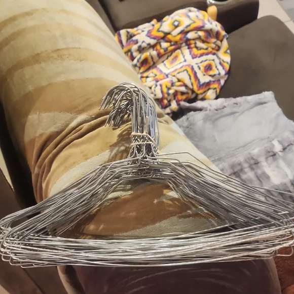 Set of Silver Wire Hangers 🤩