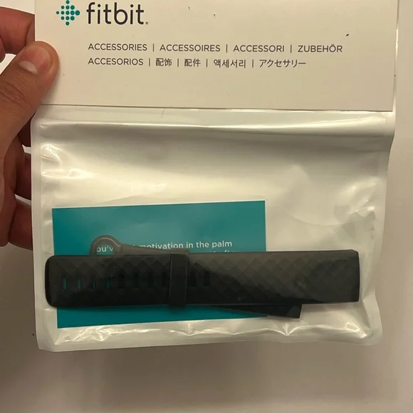 Fitbit Charge 3/4, New, Black, Large‎